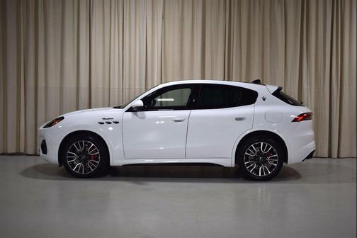 2023 Maserati Grecale Modena