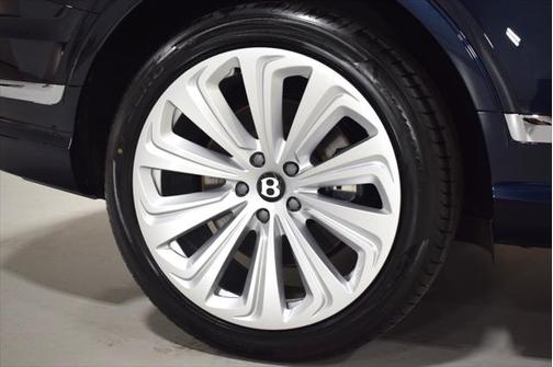 2025 Bentley Bentayga Azure