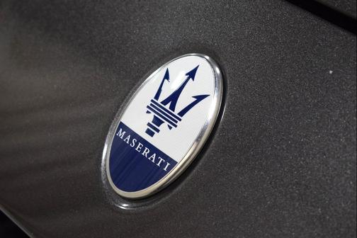 2022 Maserati Quattroporte Modena Q4