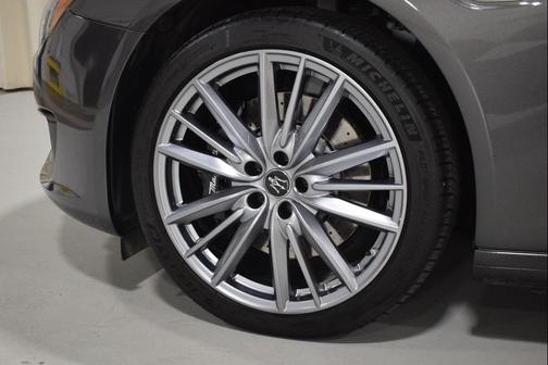 2022 Maserati Quattroporte Modena Q4