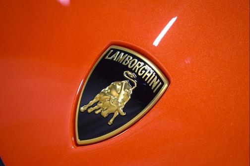 2025 Lamborghini Revuelto Base