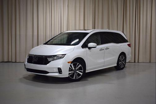 Platinum White Pearl 2021 Honda Odyssey Touring