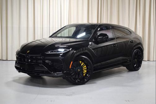 2025 Lamborghini Urus SE