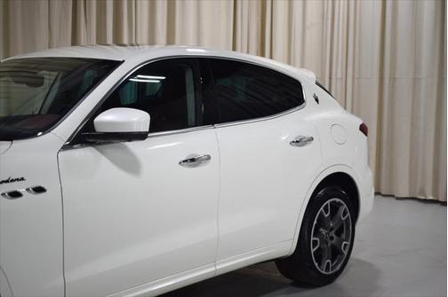 2022 Maserati Levante Modena
