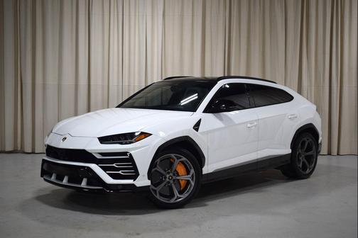2019 Lamborghini Urus 