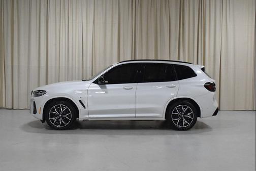 2023 BMW X3 M40i