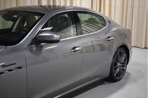 2022 Maserati Ghibli Modena Q4