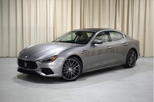 2022 Maserati Ghibli Modena Q4