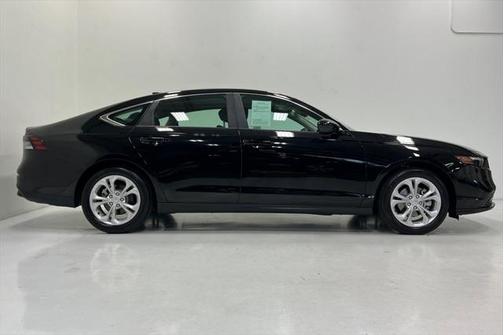 2023 Honda Accord LX 1.5T