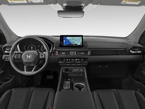 2025 Honda Pilot Touring 8-Passenger