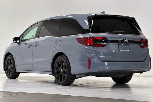 Light Gray 2025 Honda Odyssey Sport-L