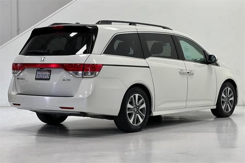 2015 Honda Odyssey Touring Elite