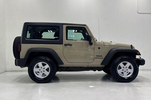 Gobi Clearcoat 2017 Jeep Wrangler Sport