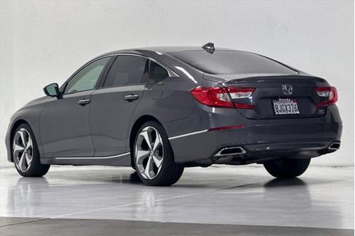 2019 Honda Accord Touring 2.0T