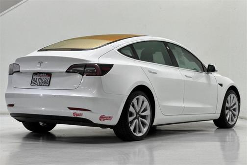 2017 Tesla Model 3 Long Range