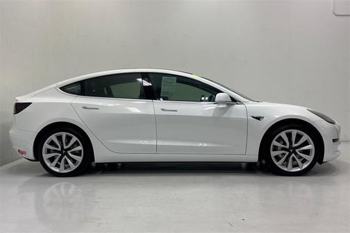 2017 Tesla Model 3 Long Range