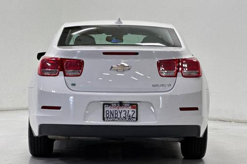 Summit White 2016 Chevrolet Malibu Limited LT