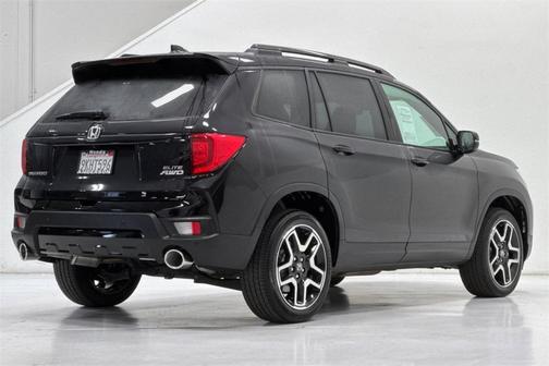 2023 Honda Passport AWD Elite