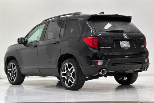 2023 Honda Passport AWD Elite