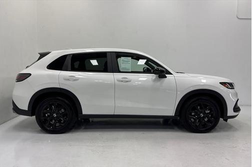2025 Honda HR-V AWD Sport