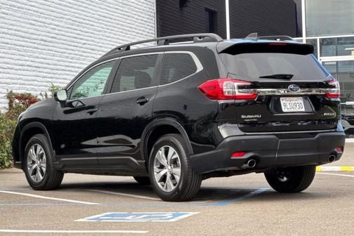2024 Subaru Ascent Premium 7-Passenger