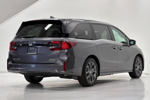 Modern Steel Metallic 2026 Honda Odyssey Touring