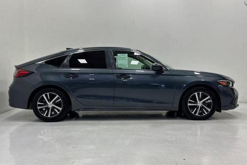 Nh-883 2023 Honda Civic LX