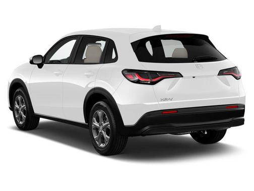 Platinum White Pearl 2026 Honda HR-V LX