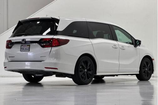 2023 Honda Odyssey Sport