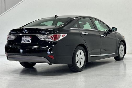 2013 Hyundai SONATA Hybrid Base