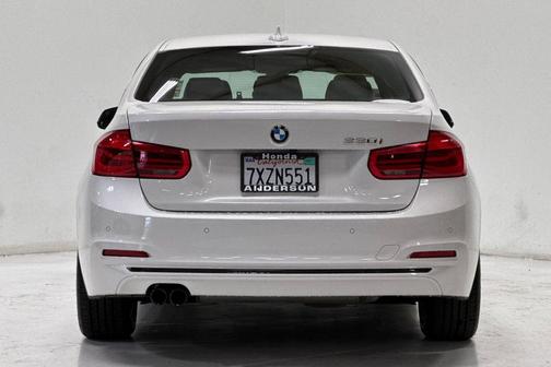 White Metallic 2017 BMW 330 330i