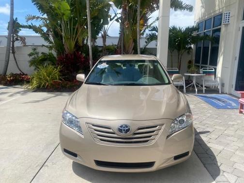 Desert Sand Metallic 2009 Toyota Camry LE