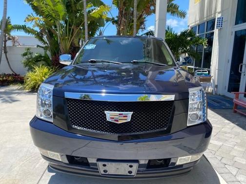 Blue Chip 2007 Cadillac Escalade ESV
