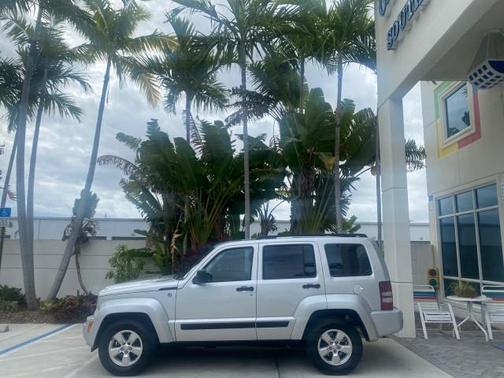2010 Jeep Liberty Sport