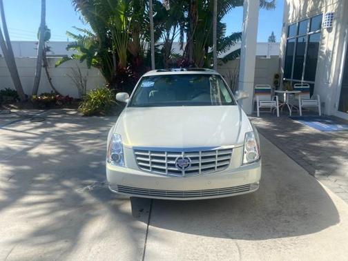 2010 Cadillac DTS LOW MILES 39 495 NAV SUNROOF