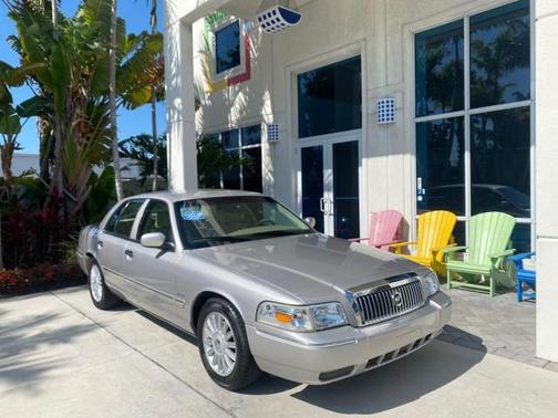 Silver Birch Metallic 2009 Mercury Grand Marquis LS