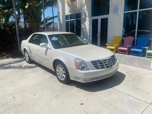 2008 Cadillac DTS 1 OWNER LOW MILES 25 325