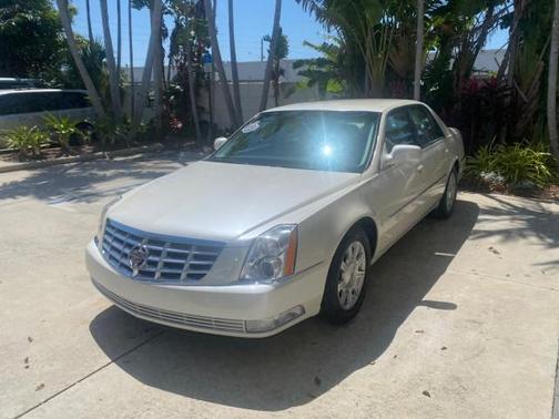 2008 Cadillac DTS 1 OWNER LOW MILES 25 325