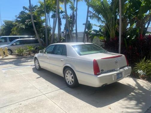 2008 Cadillac DTS 1 OWNER LOW MILES 25 325
