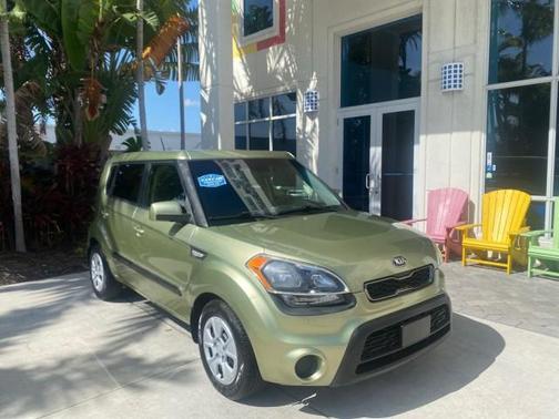2013 Kia Soul Base