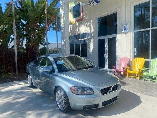 2006 Volvo C70 T5