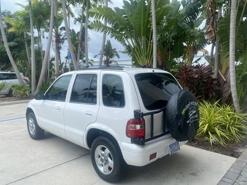 2002 Kia Sportage 