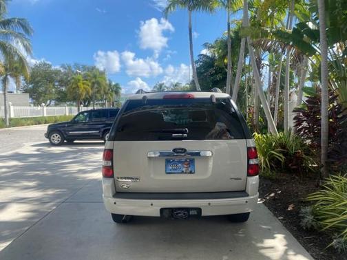2006 Ford Explorer Limited
