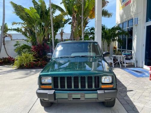 Forest Green Pearl 2000 Jeep Cherokee Sport