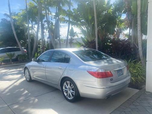 2010 Hyundai Genesis 4.6