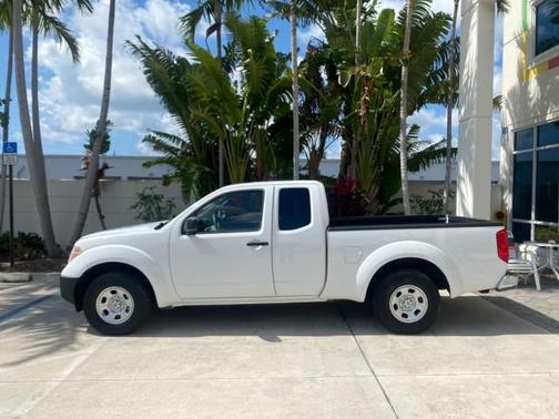 2006 Nissan Frontier XE King Cab