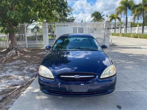 2000 Ford Taurus SEL