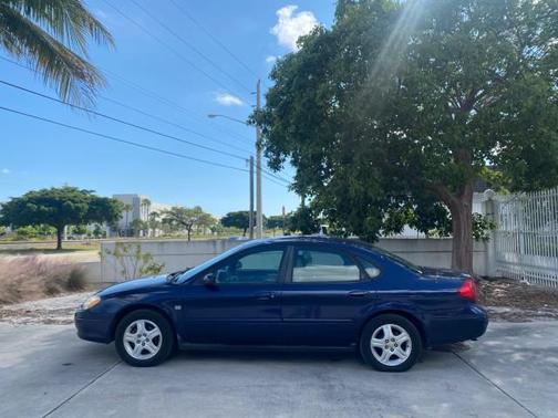 2000 Ford Taurus SEL