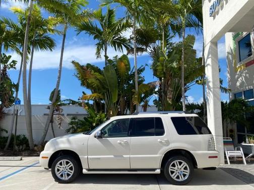 Oxford White 2007 Mercury Mountaineer Premier