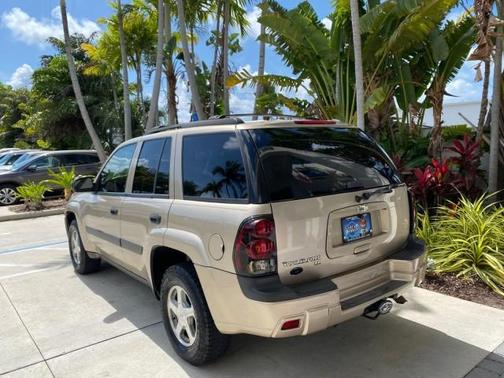 Sandstone Metallic 2005 Chevrolet Trailblazer LS